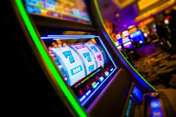 Live match details and slip Live match details and betting slip during active fixture